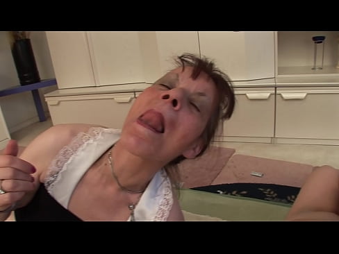 ❤️ Dve babici in en dedek imajo seks v troje ️ Slute na sl.tuberxxx.ru ️❤